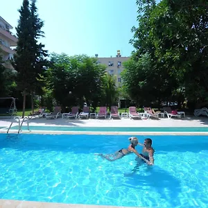 3* Szálloda Laguna